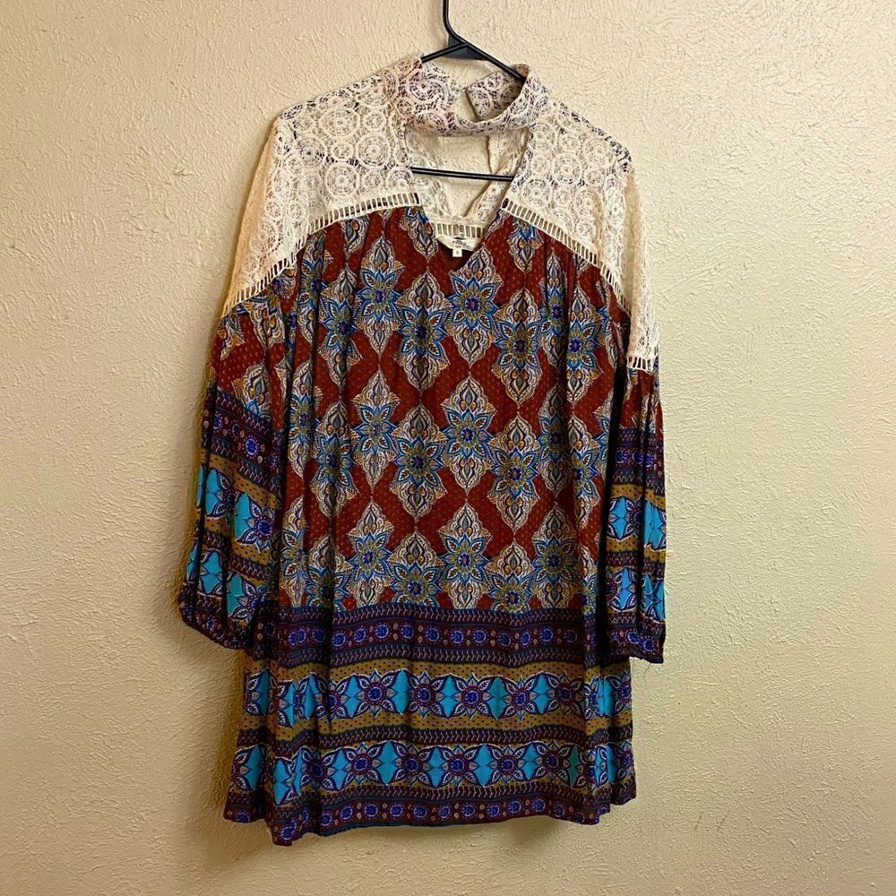Entro Floral, aztec, mixed print, and Lace Dress small long sleeve
